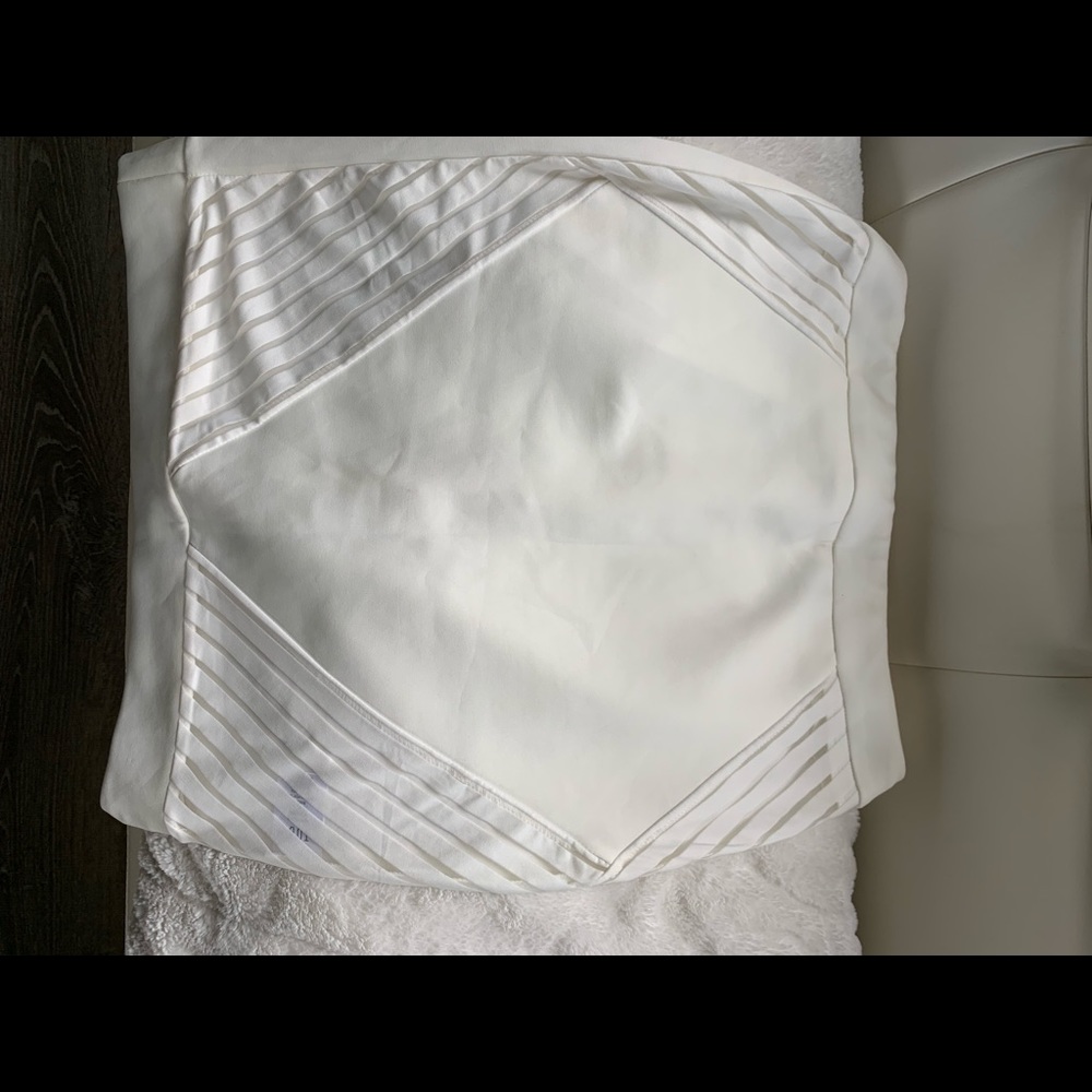 White midi skirt